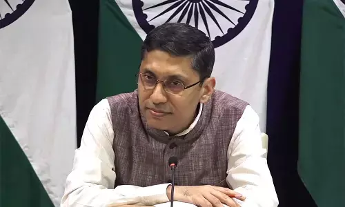 Qatar 8 Navy Veterans Death: कतर में भारत के 8 पूर्व नौसैनिकों की मौत की सजा के खिलाफ दायर की गई याचिका, विदेश मंत्रालय ने दी जानकारी