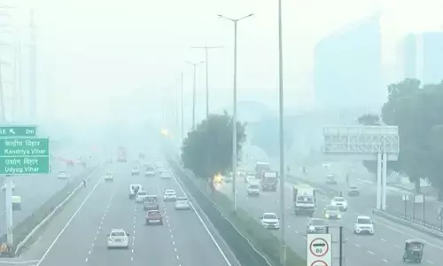 Weather Forecast Today 11 November 2023: दिल्ली की हवा अब भी खराब श्रेणी में, जानें अपने राज्य के मौसम का हाल