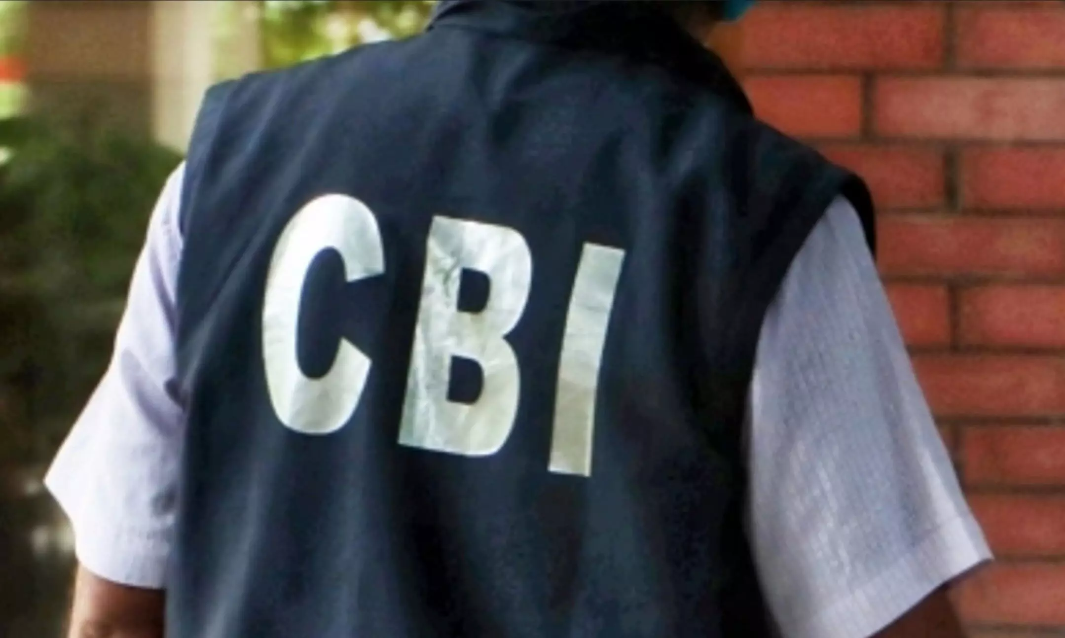 Delhi Crime News: CBI ने पर्ल ग्रुप के कर्मचारियों से रिश्वत लेने के आरोप में दिल्ली पुलिस के SI को किया गिरफ्तार