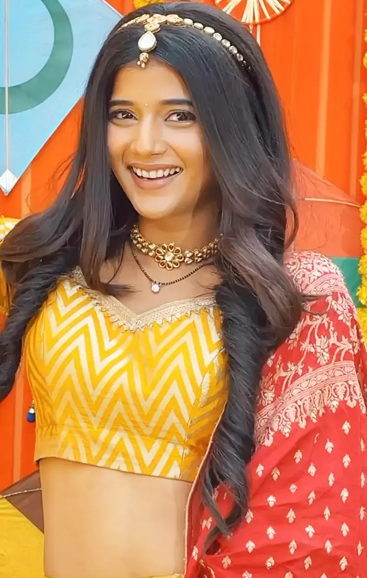 Yeh Rishta Kya Kehlata Hai 18 November 2023: अभीरा से जबरदस्ती शादी करेगा युवराज, बेटी की जिंदगी तबाह होने से क्या बचा पाएगी अक्षरा