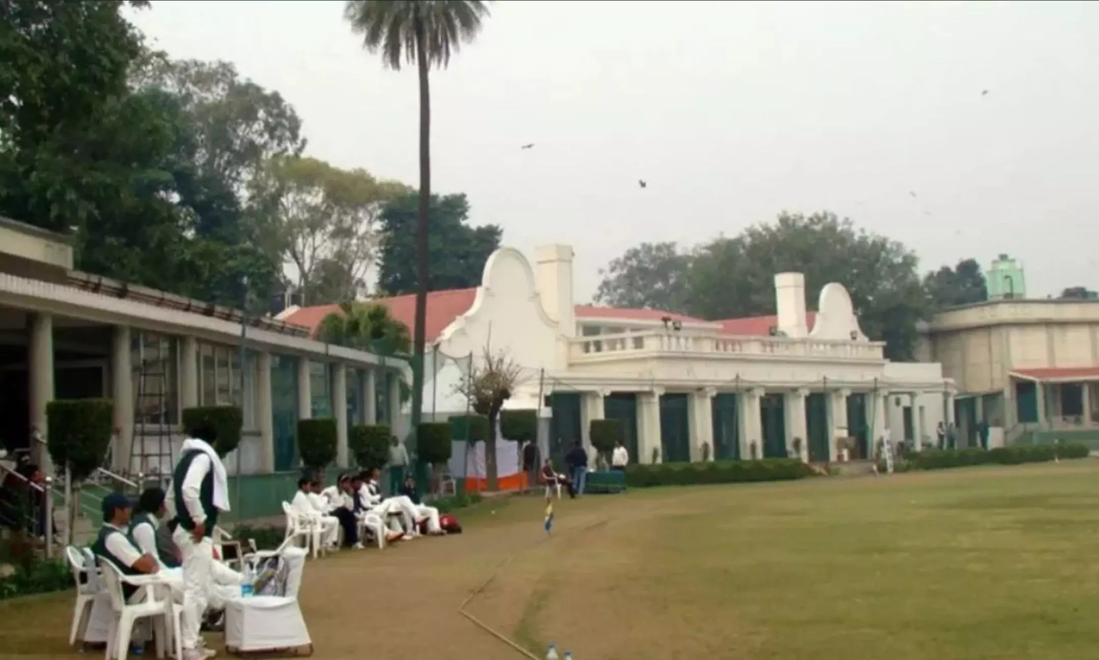 Roshanara Club: दिल्ली हाईकोर्ट ने 100 साल पुराने रोशनआरा क्लब को खोलने की याचिका पर सुनवाई से किया इनकार