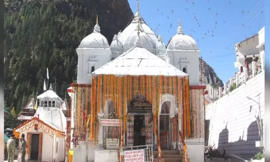 Char Dham Yatra 2023: चार धाम यात्रा का समापन शुरू, गंगोत्री धाम के कपाट आज से बंद