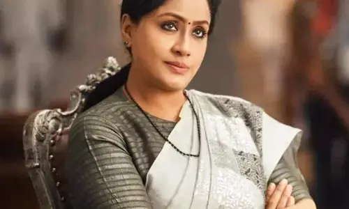 Actress Vijayashanti News: इस मशहूर अभिनेत्री ने भाजपा पार्टी से दिया इस्तीफा, क्या अब कांग्रेस में होगी शामिल...