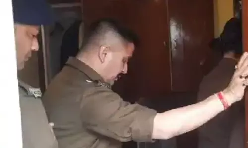 डिप्टी एसपी के बेटे ने की मां की हत्या, फिर खुद भी की आत्महत्या की कोशिश, बोला-जो खिलाती थी खाना, मैंने उसी को मारा...