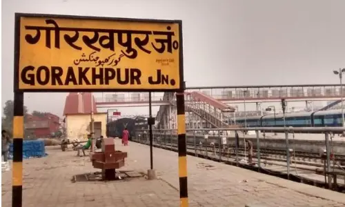 Exclusive : यूपी के गोरखपुर में तपस्या से उठे व्यक्ति ने मांगा भारत रत्न