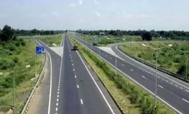 UP News: आगरा-लखनऊ, पूर्वांचल, बुंदेलखंड, गोरखपुर लिंक एवं गंगा एक्सप्रेस-वे के किनारे औद्योगिक गलियारे बनाएगी योगी सरकार