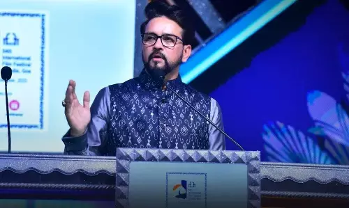 IFFI 2023: अनुराग ठाकुर का ऐलान, भारत में विदेशी फिल्म बनाने पर मिलेगी 30 करोड़ की प्रोत्साहन राशि
