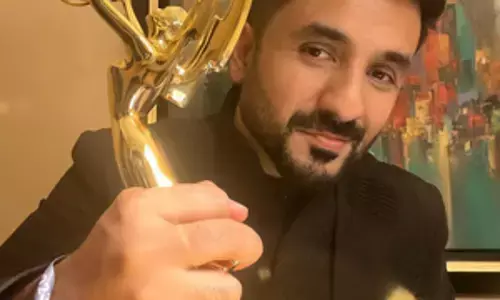 Bollywood News: वीर दास ने बेस्ट कॉमेडी के लिए जीता इंटरनेशनल एमी अवॉर्ड, कहा- यह भारत और भारतीय कॉमेडी के लिए है...