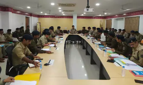 CG-राजधानी में बढ़ते क्राइम से SSP नाराज, CSP-DSP और थाना प्रभारियों की ली क्लास, बोले-लापरवाही बर्दाश्त नहीं...