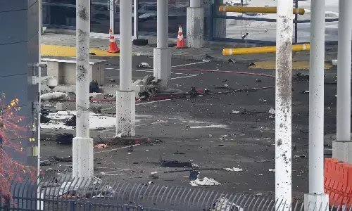 Rainbow Bridge Blast: US-Canada को जोड़ने वाले Rainbow Bridge पर कार में विस्फोट, दो लोगों की मौत, FBI कर रही जांच