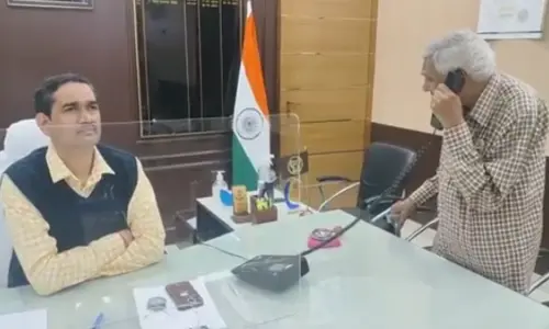 UP : बुलंदशहर की ये दो खबरें पढ़िए- बुराई और अच्छाई साथ-साथ चलती है