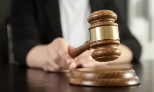 Delhi Crime News: महिला ने बेटी के रेप का दर्ज कराया झूठा केस, कोर्ट में खुली पोल, जज ने फटकार लगाकर की ये कार्रवाई