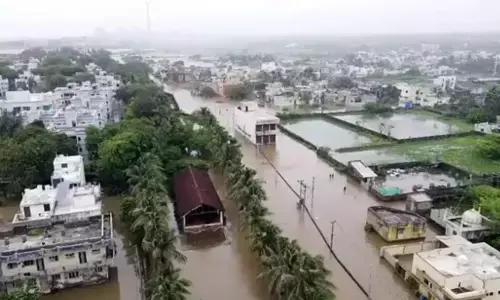 Gujarat Rains: गुजरात में कुदरत का कहर! बेमौसम बारिश के बाद बिजली गिरने से 20 की मौत