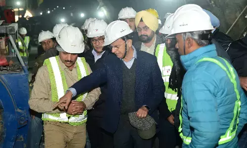 Uttarkashi Tunnel Rescue:PM मोदी के प्रधान सचिव और गृह सचिव पहुंचे सिलक्यारा, रेस्क्यू ऑपरेशन का लिया जायजा