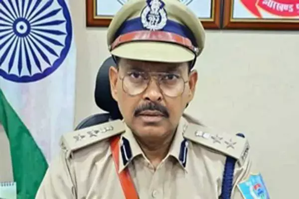 SP से ED कर रही पूछताछ: अवैध माइनिंग और ईडी के अफसरों को फंसाने की कथित तौर पर साजिश रचने का आरोप...