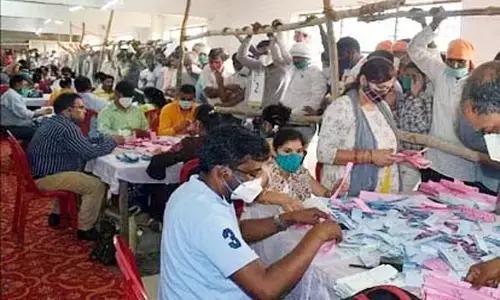 CG-90 विधानसभा क्षेत्रों की मतगणना के लिए तैयारियां पूरी, 14 टेबलों पर एक साथ होगी मतगणना