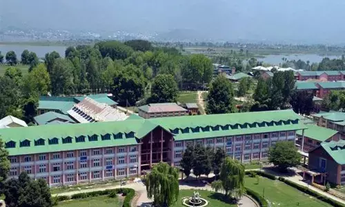 Srinagar News: सोशल मीडिया पर भड़काऊ पोस्ट, NIT कैंपस में प्रदर्शन, छात्र के खिलाफ मामला दर्ज