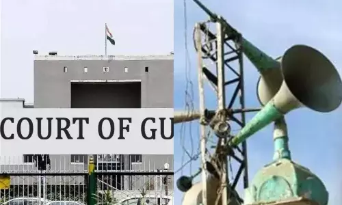 Gujarat High Court: गुजरात हाईकोर्ट ने लाउडस्पीकर पर अजान के खिलाफ दायर याचिका खारिज की, कह दी ये बड़ी बात