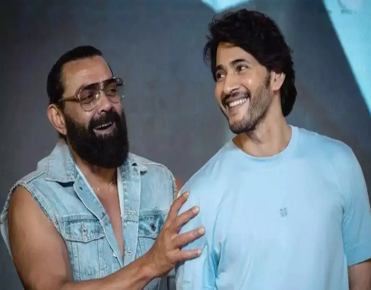 Bollywood News: बाॅबी देओल के अभिनय की झलक देख हैरान हुए महेश बाबू, बोले, उड़े होश, गिर गया हाथ से फोन...