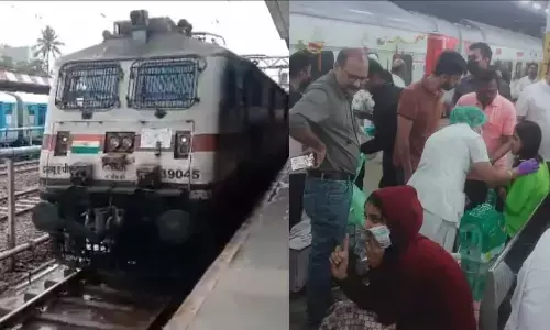 Bharat Gaurav Yatra Train: भारत गौरव यात्रा ट्रेन के यात्रियों को फूड पॉइजिनिंग, 99 यात्री हुए बीमार, प्लेटफॉर्म पर ही किया गया इलाज