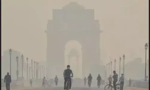 Delhi Ka Mausam : सोमवार को दिल्ली की सबसे सर्द सुबह, न्यूनतम तापमान 6.5 डिग्री सेल्सियस दर्ज