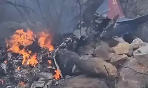IAF Plane Crash News : तेलंगाना में वायुसेना का ट्रेनर एयरक्राफ्ट हुआ दुर्घटनाग्रस्त, दो पायलटों की मौत