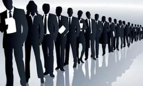 IT Service Industry: भारतीय आईटी सर्विस इंडस्ट्री में अगले 2-3 तिमाहियों तक नियुक्तियां होंगी कम