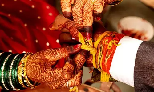 Jharkhand News: बेटे ने किया था दलित लड़की से प्रेम विवाह, समाज के उलाहनों से त्रस्त दंपति ने जान दी, बुजुर्ग दंपती ने की आत्महत्या