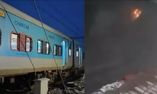 Howrah Janshatabdi Express Fire: भुवनेश्वर-हावड़ा जनशताब्दी एक्सप्रेस में लगी आग, फायर ब्रिगेड ने पाया काबू