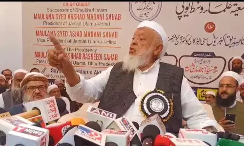 Maulana Arshad Madni: मौलाना अरशद मदनी ने दिया बड़ा बयान, कहा-जो मस्जिद, मंदिर तोड़कर बनाई जाए वह हमें स्वीकार नहीं