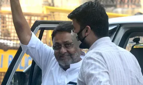 Nawab Malik News: नवाब मलिक पर महाराष्ट्र के सत्ताधारी गठबंधन में बवाल, BJP ने अजित पवार की NCP में शामिल करने का किया विरोध