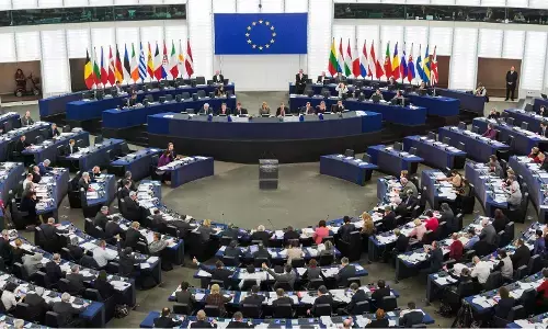 European Union AI Act: एआई एक्ट पर यूरोपीय संघ अस्थायी समझौते पर पहुंचा, वैश्विक स्तर पर यह पहला कदम