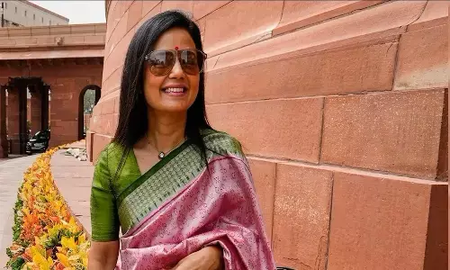 Mahua Moitra News: महुआ मोइत्रा सुप्रीम कोर्ट पहुंचीं, लोकसभा से निष्कासन के फैसले को चुनौती दी