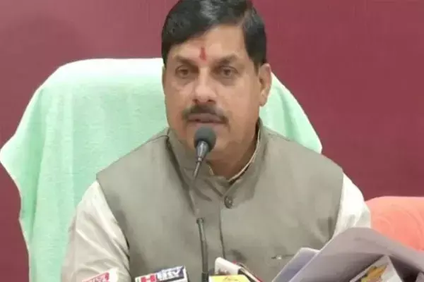 MP News: उज्जैन से अयोध्या भेजे जायेंगे 5 लाख लड्डू, CM मोहन यादव बोले- बाबा महाकाल का यह प्रसाद अयोध्या भेजा जाएगा...