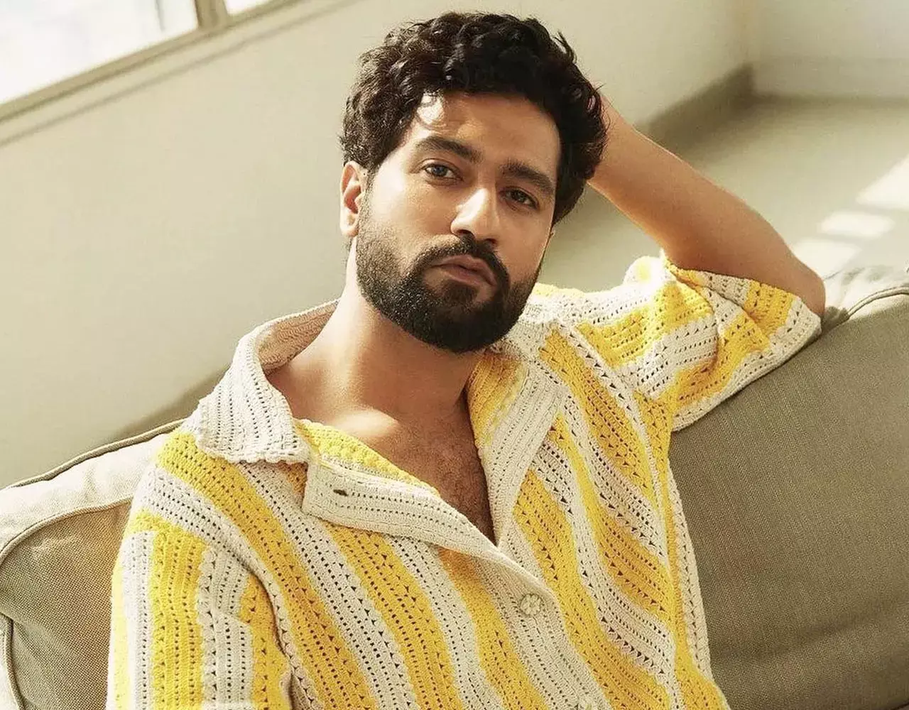 Vicky Kaushal News: कन्वर्सेशन में बने रहना और लेगेसी क्रिएट करने में क्या है अंतर? एक्टर विक्की कौशल ने किया ये बात खुलासा... Vicky Kaushal News: कन्वर्सेशन में बने रहना और लेगेसी क्रिएट करने में क्या है अंतर? एक्टर विक्की कौशल ने किया ये बात खुलासा...