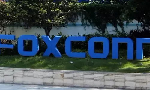 Foxconn News: फॉक्सकॉन को एप्पल इंडिया प्लांट में 1 अरब डॉलर और निवेश करने की मंजूरी मिली