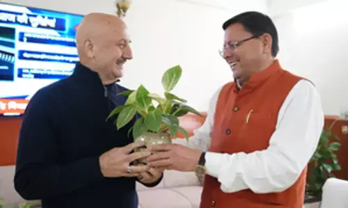 Anupam Kher-CM Pushkar Singh Dhami: मुख्यमंत्री धामी से फिल्म अभिनेता अनुपम खेर ने की मुलाकात...