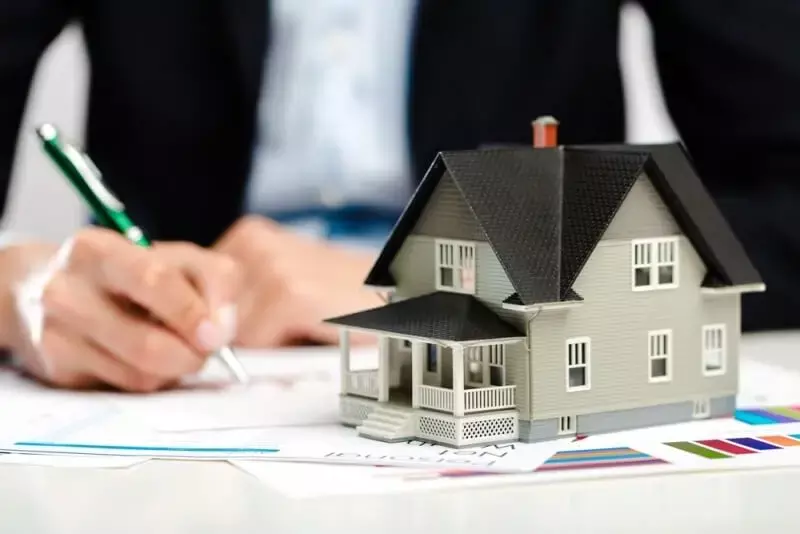 Builder and Apartment Owners Association: बिल्डर-बायर्स के बीच चल रहे विवाद को लेकर ग्रेनो प्राधिकरण में हुई बैठक में दी गई कड़ी चेतावनी