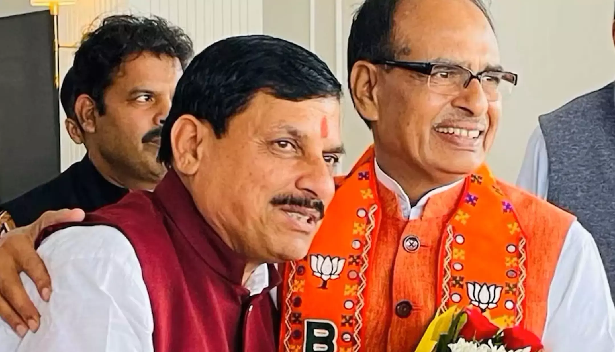 CM Mohan Yadav News: MP CM मोहन यादव शपथ लेते ही आये एक्शन मूड में, मध्य प्रदेश में धार्मिक स्थलों पर लाउडस्पीकर बैन