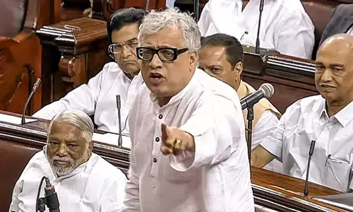 Derek OBrien Suspension: TMC सांसद डेरेक ओब्रायन सस्पेंड हो गए, संसद की सुरक्षा चूक पर हो रहा था हंगामा