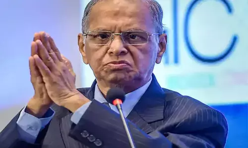 नारायण मूर्ति के नये डीपफेक वीडियो में एक दिन में 2.5 लाख रुपये कमाने का लालच...