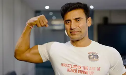Professional wrestling: संग्राम सिंह की नजर छह साल बाद पेशेवर कुश्ती में वापसी पर