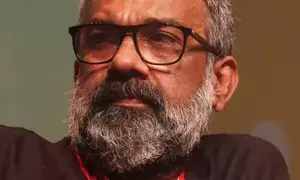 Bollywood News: केरल चलचित्र अकादमी में विवाद गहराया, चेयरमैन ने पद छोड़ने से किया इनकार...