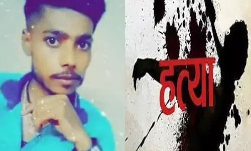 Durg News: घर जा रहे युवक की बेरहमी से हत्या, बदमाशों ने रास्ता रोककर ईंट पत्थर से हमला कर उतारा मौत के घाट...