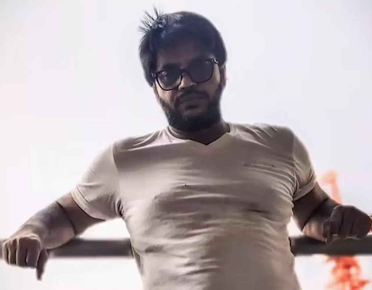 Comedian Sundeep Sharma: इस फेमस कॉमेडियन के साथ हुई दिल दहलाने वाली घटना! सुनसान सड़क पर बदमाशों ने रूखी गाड़ी और बंदूक की नोक में...