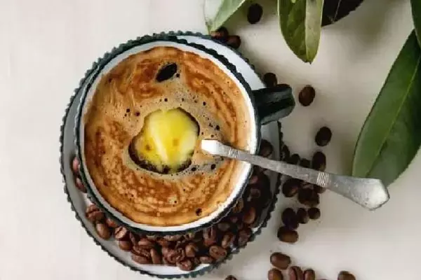 Ghee wali Coffee : पढ़िये क्या होता है बुलेट कॉफी...वजन घटाने में कैसे है कारगर, जानिये इसके फायदे