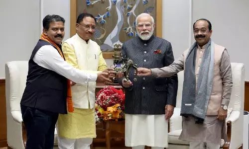 CM Vishnudev Sais visit to Delhi: देखें फोटो- सीएम विष्‍णुदेव साय और दोनों डिप्‍टी सीएम ने पीएम नरेंद्र मोदी से की मुलाकात