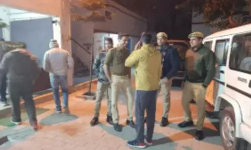 Pilibhit Crime News: यूपी के पीलीभीत में एंटी करप्शन की टीम ने रिश्वत लेते दरोगा को धर दबोचा, जानिए कैसे हुई गिरफ़्तारी