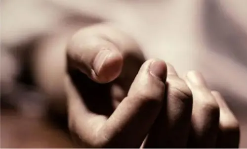 Bhopal Suicide News: YouTube से सुसाइड: भोपाल में IT प्रोफेशनल ने यूट्यूब से लिया सुसाइड का फार्मूला, फेफड़े में भरी नाइट्रोजन गैस, जानिए फिर क्या हुआ