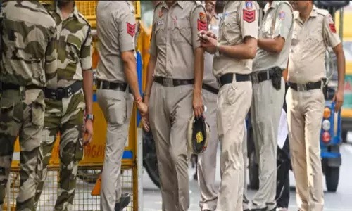 Delhi Crime News: दिल्ली पुलिस ने गौहत्या करने वाले गिरोह का भंडाफोड़ किया, तीन गिरफ्तार
